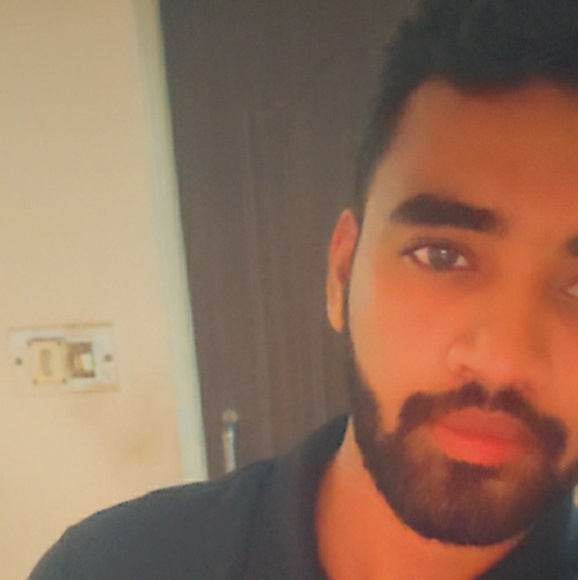 Meet your Posher, Gitesh - Picture 1 of 1